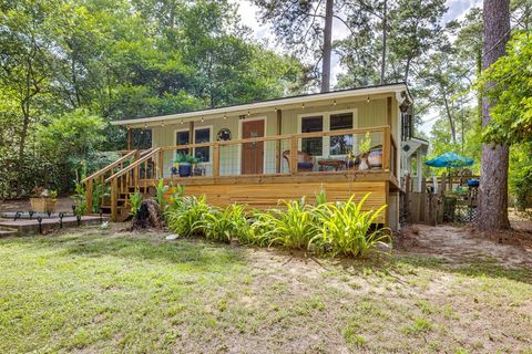 A home in Conroe