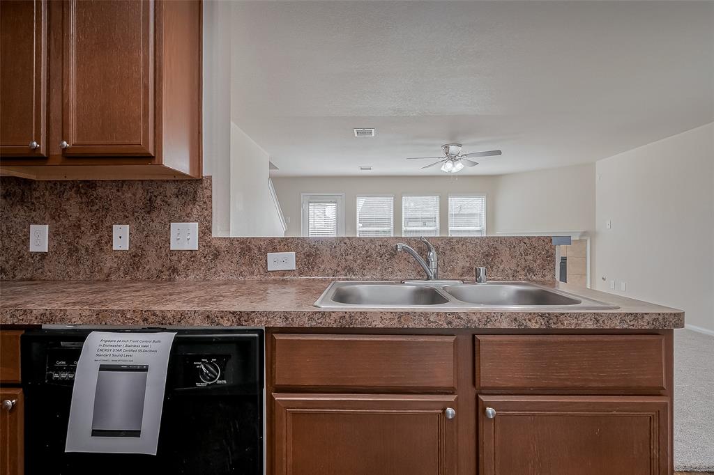 3010 Country Clearing Lane, Rosenberg, Texas image 11