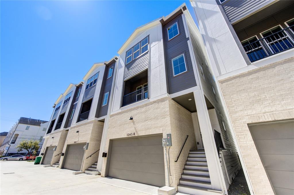 1243 W 23rd Street #B, Houston, Texas image 2