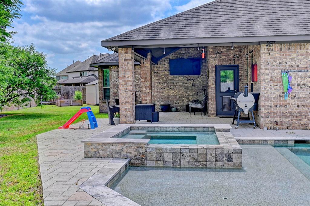 3854 Fleetwood Falls Lane, Spring, Texas image 40
