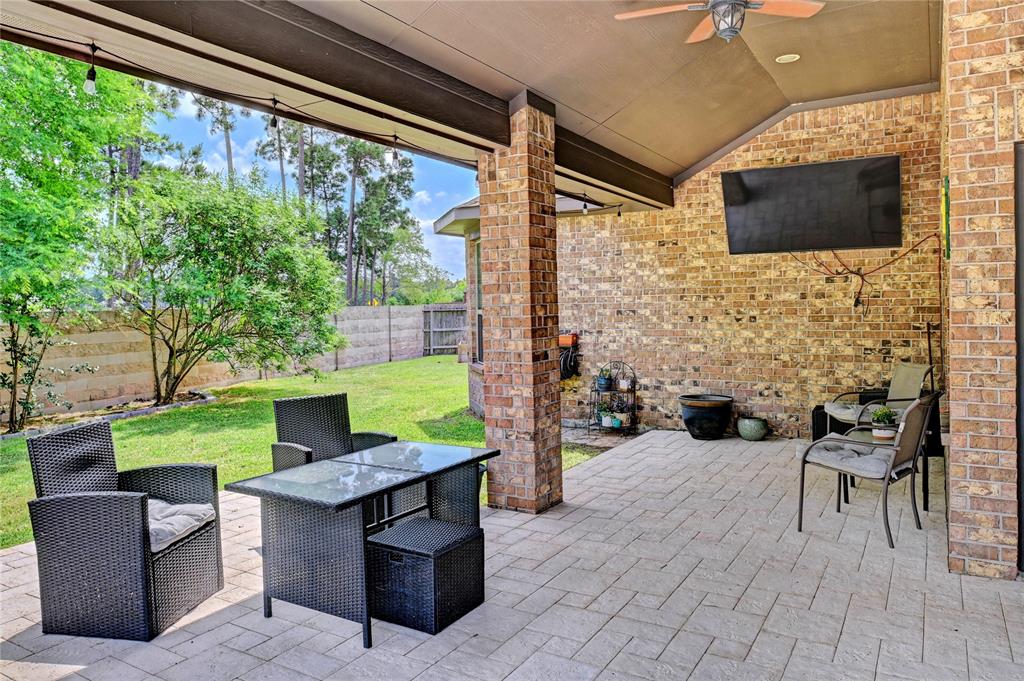 3854 Fleetwood Falls Lane, Spring, Texas image 41