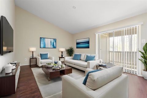 Condominium in Houston TX 14911 Wunderlich Drive.jpg