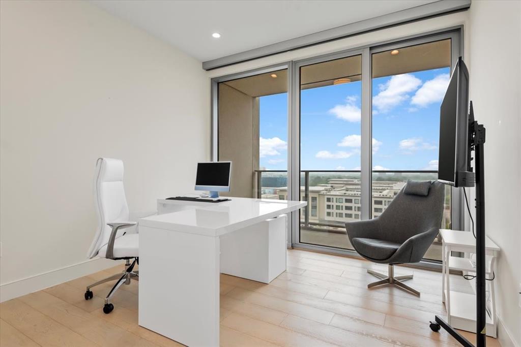 2047 Westcreek Lane #1005, Houston, Texas image 37