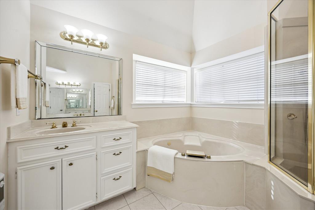 4900 Cedar Street, Bellaire, Texas image 18