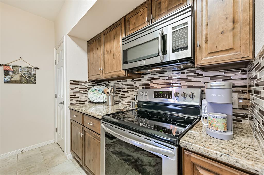 18809 Egret Bay Boulevard #306, Webster, Texas image 16