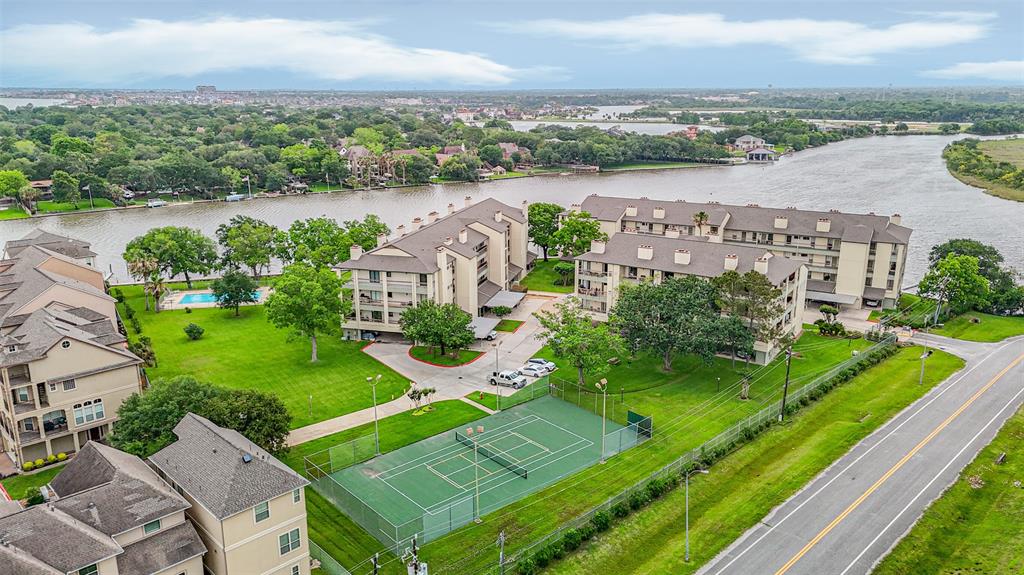 18809 Egret Bay Boulevard #306, Webster, Texas image 1