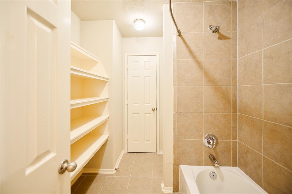9406 Vander Rock Dr Drive, Houston, Texas image 23