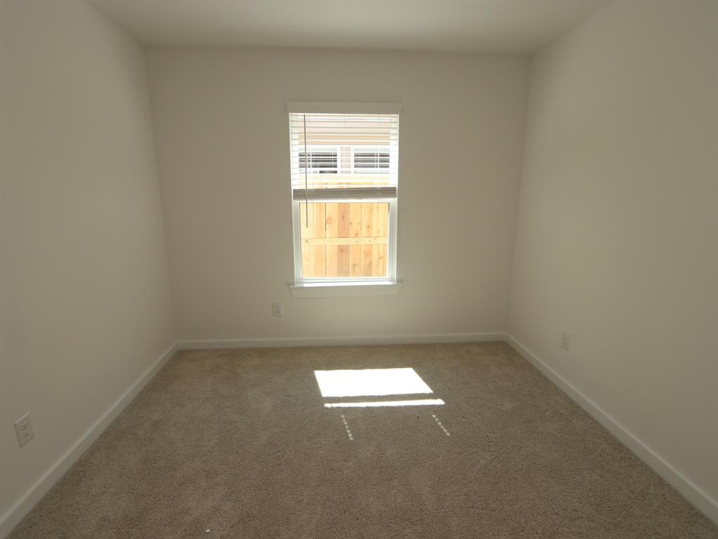 31919 Splendor Drive, Fulshear, Texas image 10