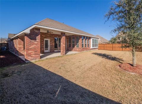 A home in Iowa Colony