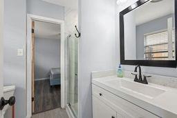 5228 E E Bayou Drive, Dickinson, Texas image 21