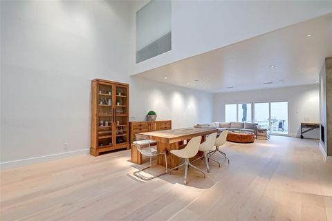 39 River Hollow Lane Houston TX 77027