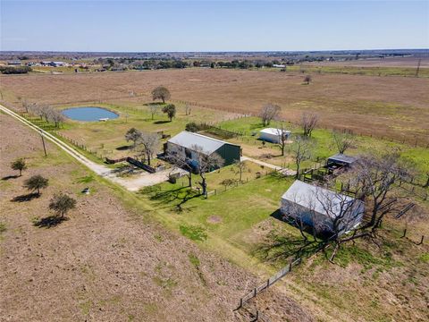 2992 S State HWY 71 El Campo TX 77437