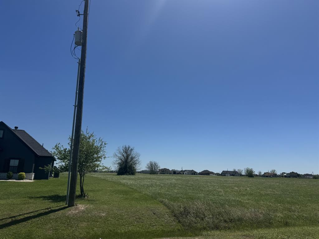 813 Longhorn Trail, Angleton, Texas image 1