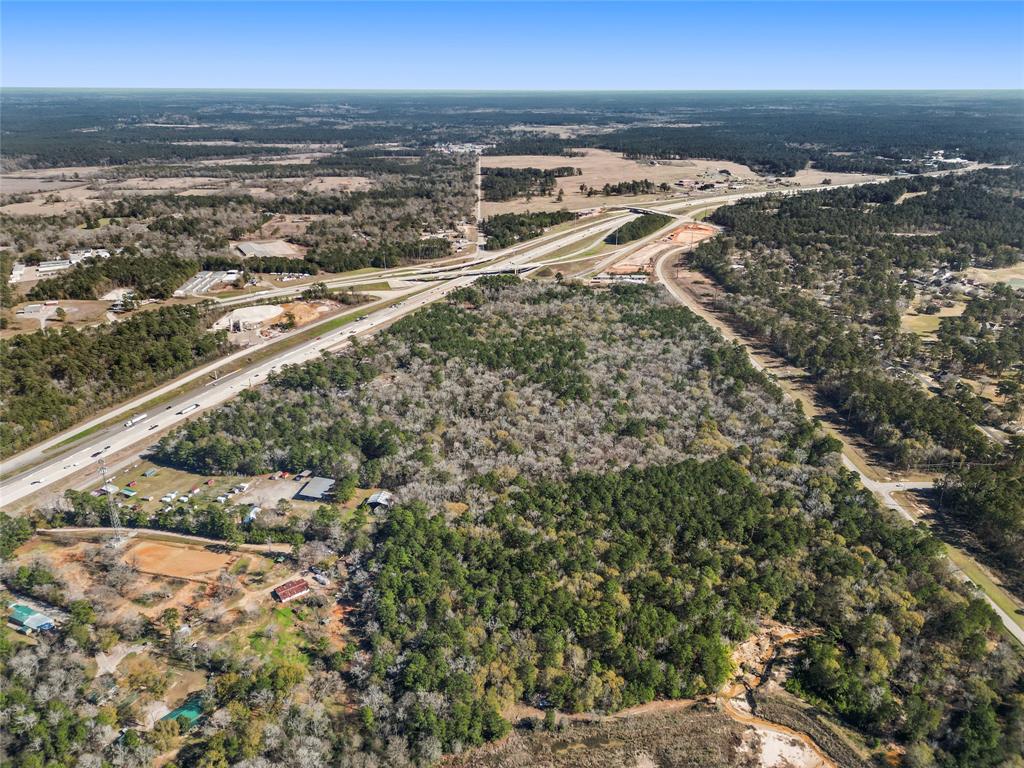 000 Veterans Memorial Parkway, Huntsville, Texas image 12