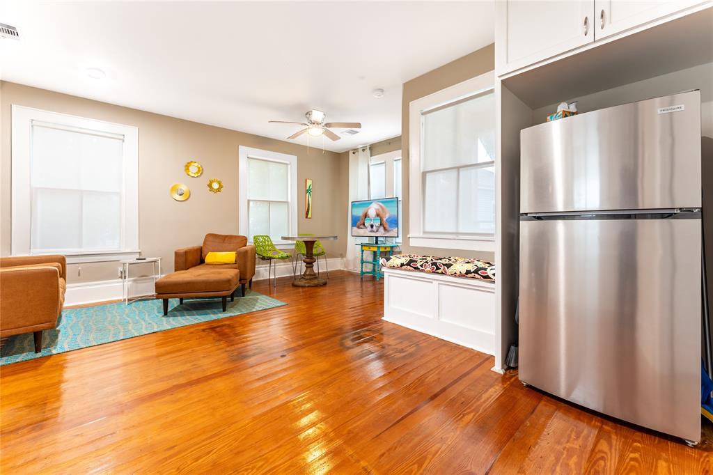 912 Sealy Street, Galveston, Texas image 14