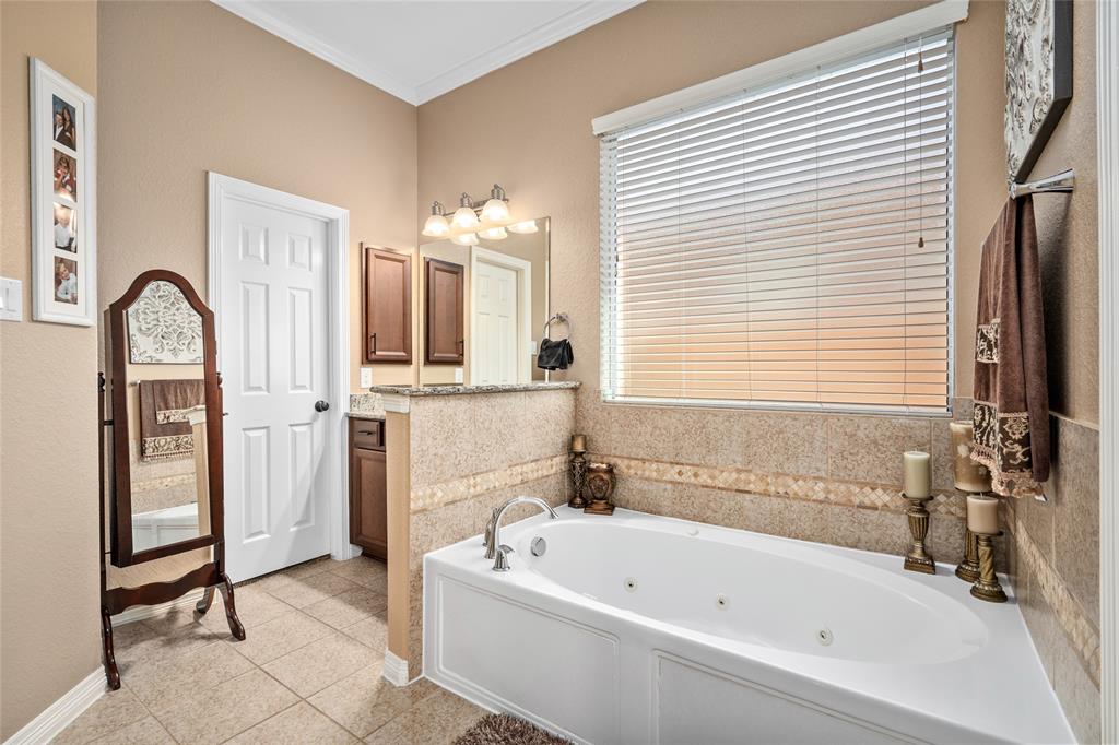 517 W Fork Frk, Webster, Texas image 18