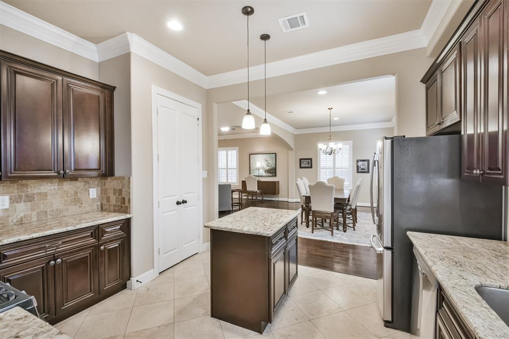 11002 Upland Forest Drive, Houston, Texas image 14