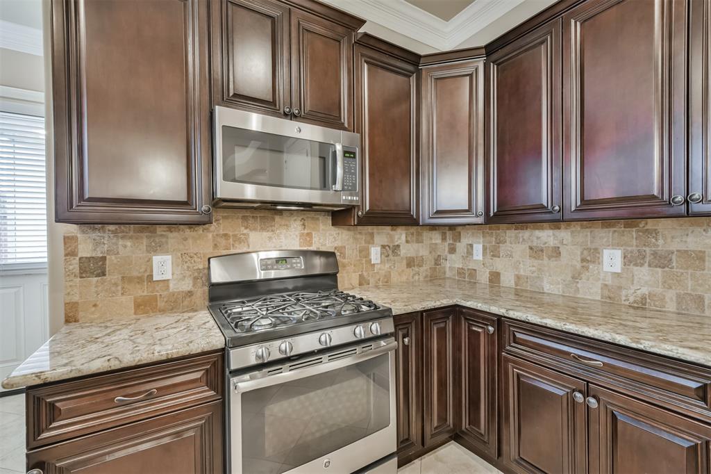 11002 Upland Forest Drive, Houston, Texas image 15