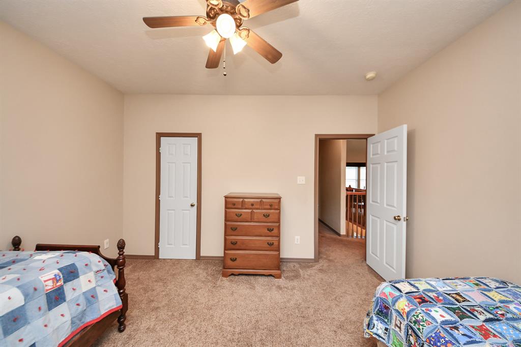 2430 Lakeside Drive, Seabrook, Texas image 27