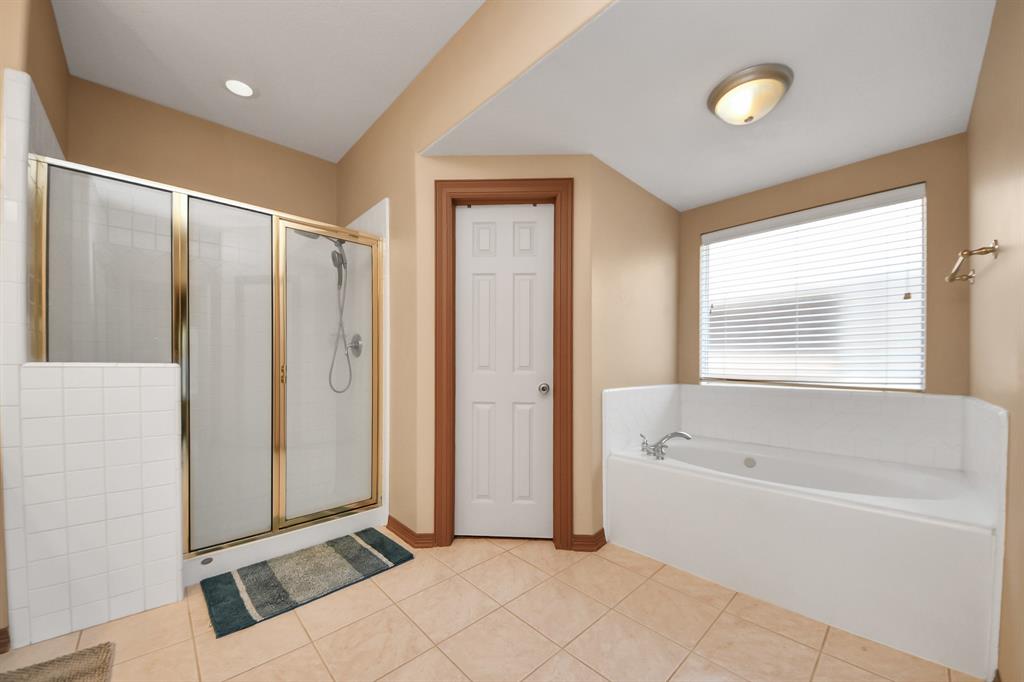 2430 Lakeside Drive, Seabrook, Texas image 18