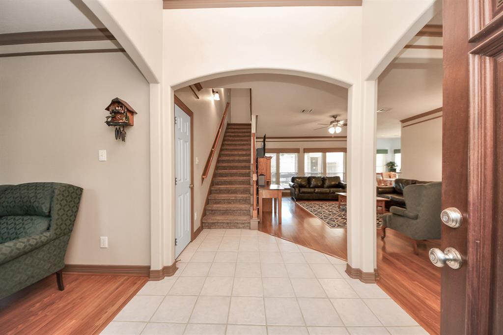 2430 Lakeside Drive