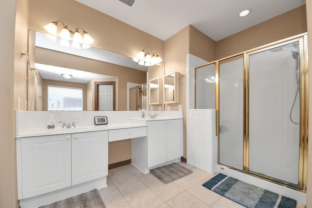 2430 Lakeside Drive, Seabrook, Texas image 19