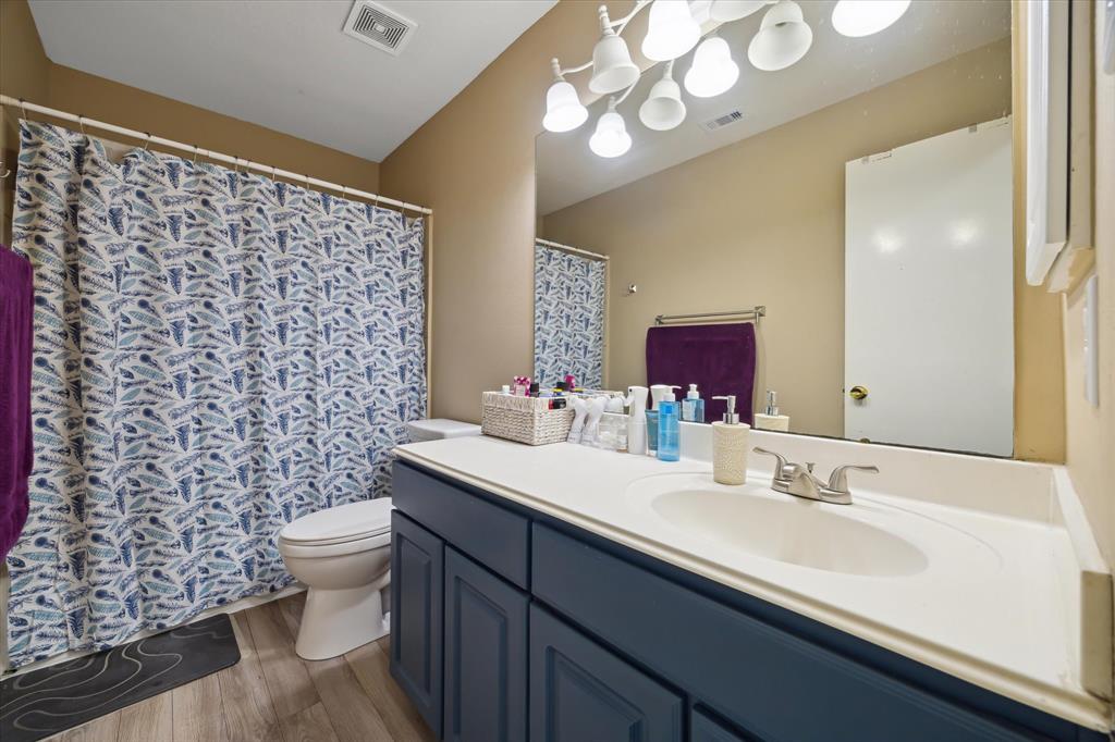 19514 Falling Cedar Court, Cypress, Texas image 15