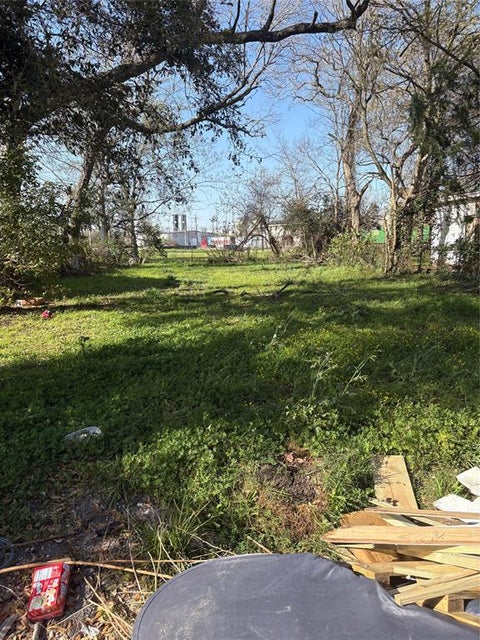 Vacant Land For Sale - 505 E Elgie Street<br/> Jefferson County, Beaumont, TX 77705