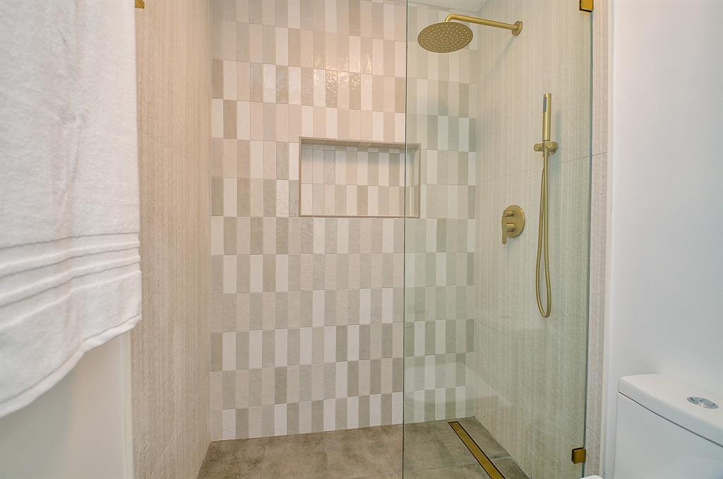 1334 Wiedner Drive, Katy, Texas image 35