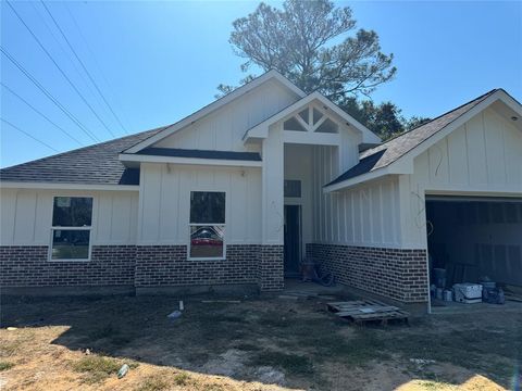 A home in Clute