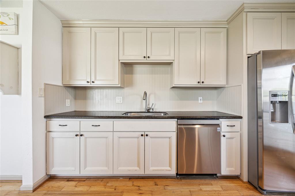 109 Trout Street, Galveston, Texas image 13