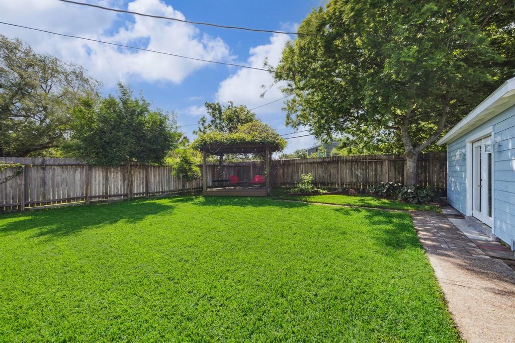 109 Trout Street, Galveston, Texas image 23