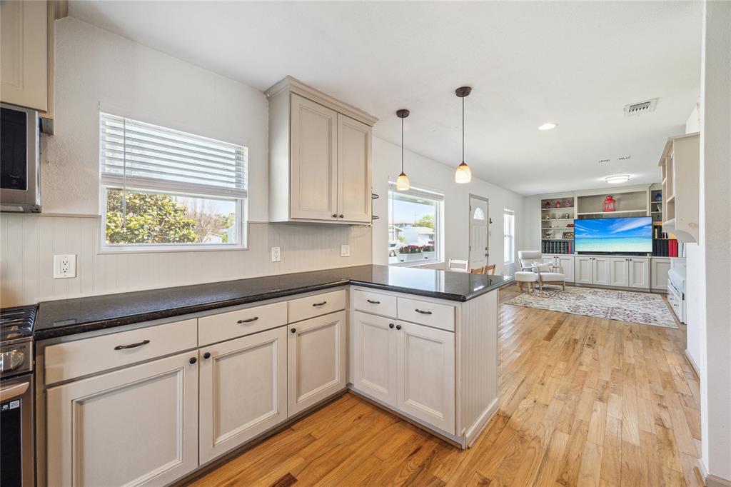 109 Trout Street, Galveston, Texas image 14