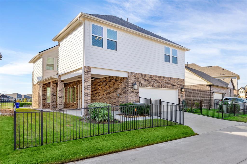 9415 Buttonbrush Court, Cypress, Texas image 33