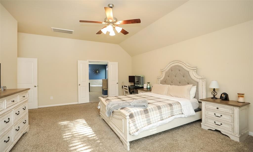 15727 W Chamfer Way, Crosby, Texas image 21