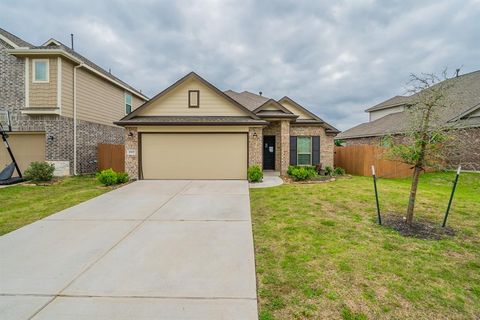 Single Family Residence in Spring TX 28117 Aspen Horizon Drive.jpg