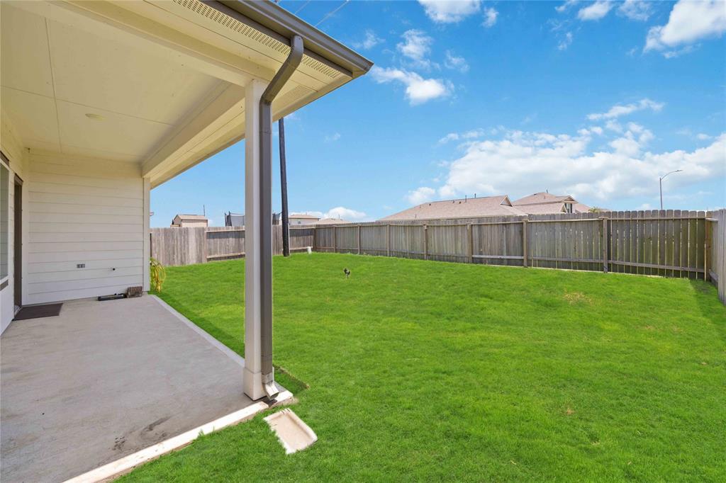 14714 Sweet Water Drive, Baytown, Texas image 35