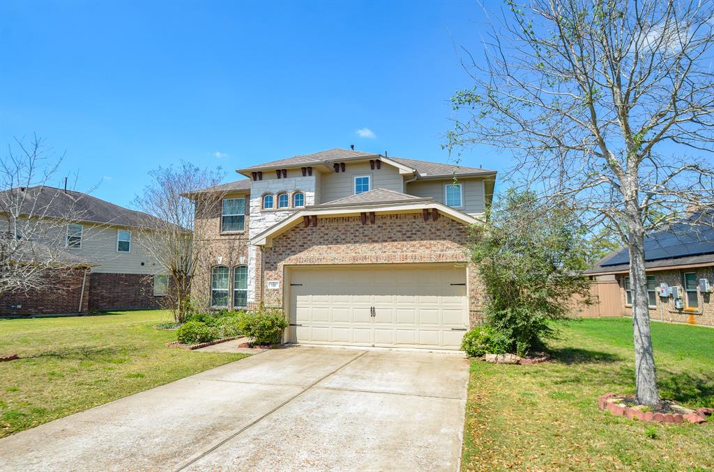 116 Meadow Ridge Way, Clute, Texas image 1