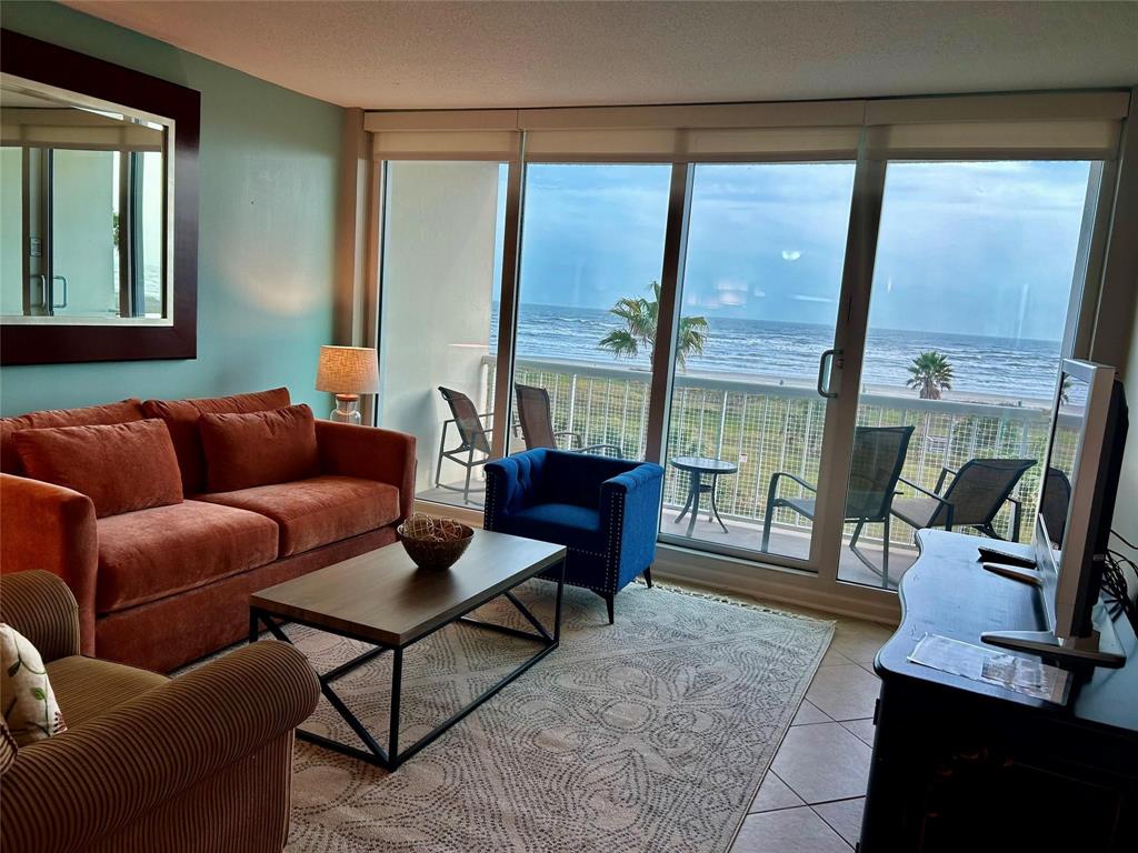 1401 E Beach Drive #203, Galveston, Texas image 5