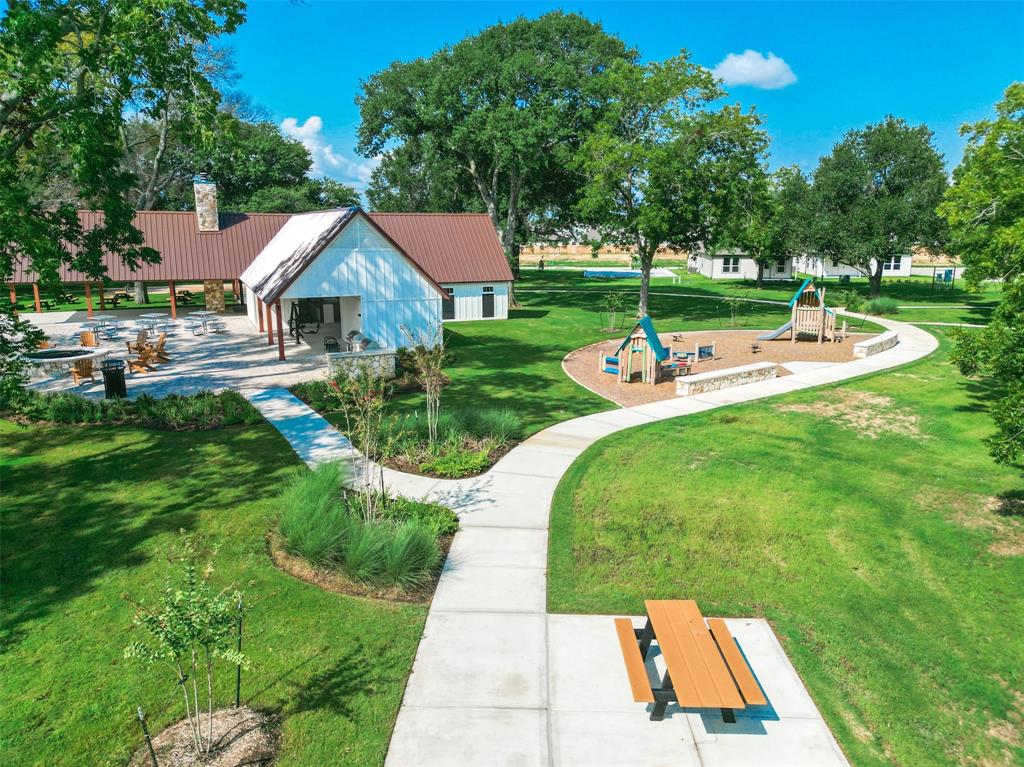 23511 Autumn Harvester Drive, Hockley, Texas image 17