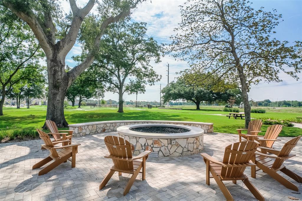 23511 Autumn Harvester Drive, Hockley, Texas image 21
