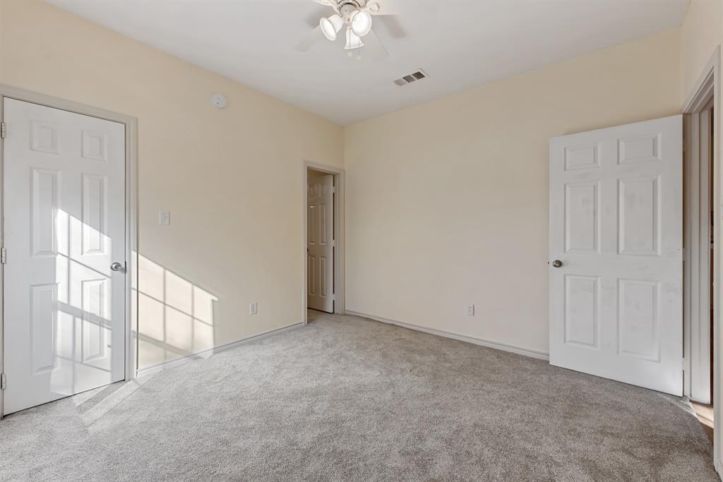 607 Townplace Drive, College Station, Texas image 10