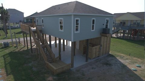 A home in Crystal Beach