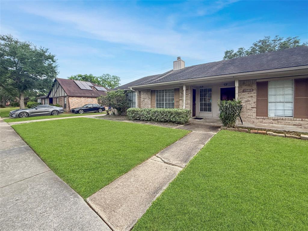 19411 Lazy Valley Drive, Katy, Texas image 3
