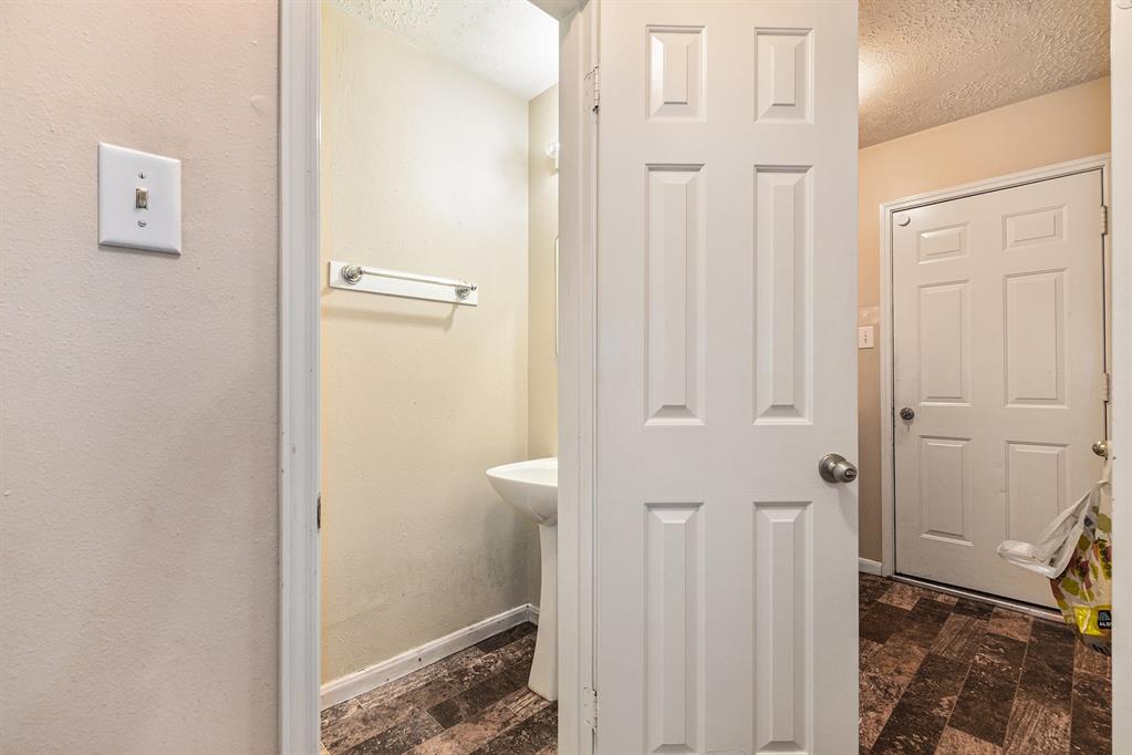 1306 Caraquet Drive, Spring, Texas image 13