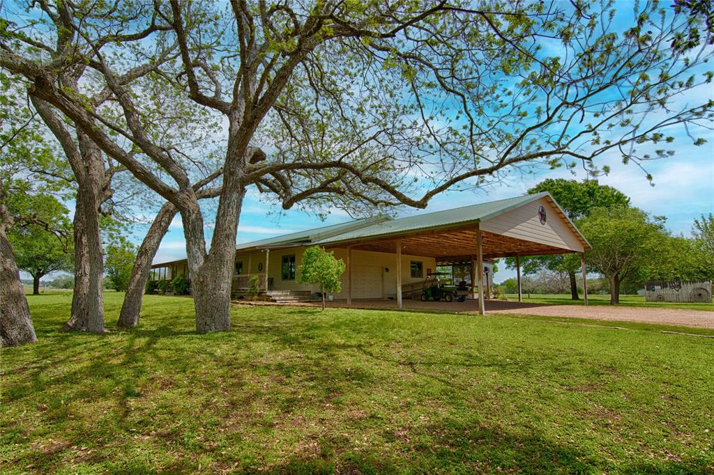 7755 Fm 1295, Moulton, Texas image 5