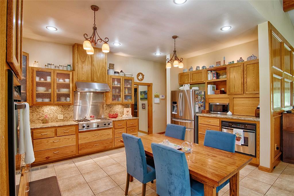 7755 Fm 1295, Moulton, Texas image 10