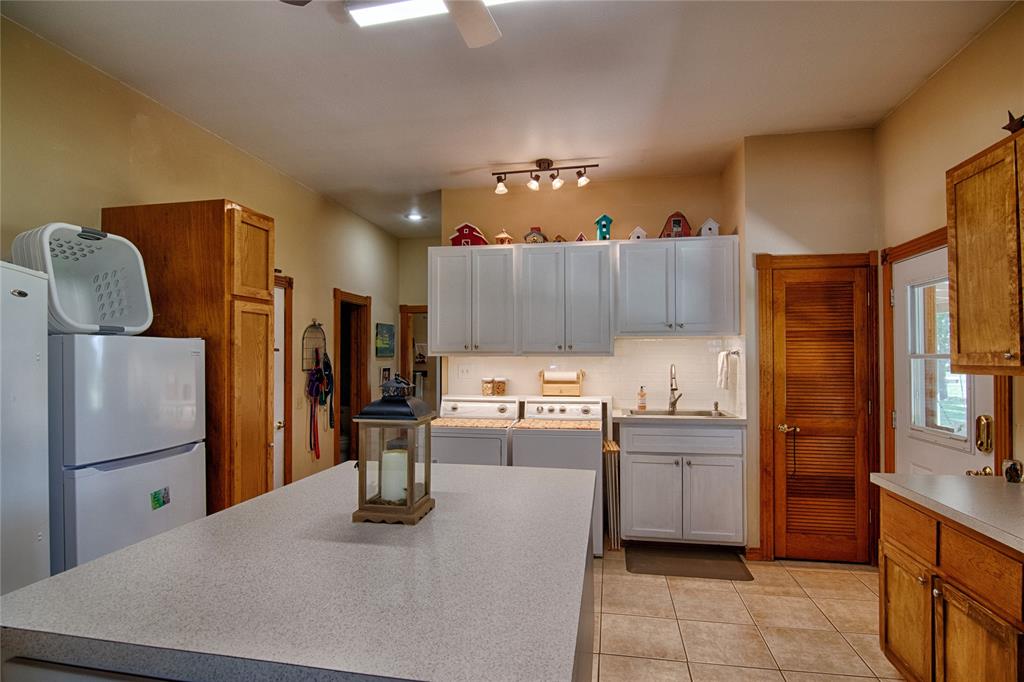 7755 Fm 1295, Moulton, Texas image 27
