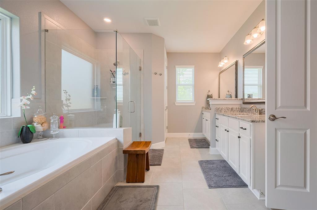 21191 Hidden Bend Loop, Magnolia, Texas image 22