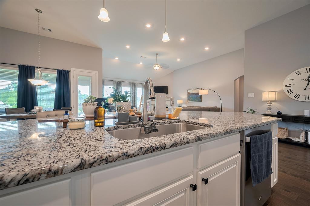 21191 Hidden Bend Loop, Magnolia, Texas image 12